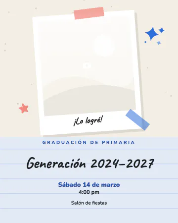 Instantánea de la primaria. Una foto tipo instantánea pegada con cinta y estrellitas dibujadas.