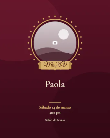 Terciopelo vino. Tu foto en un medallón dorado sobre terciopelo color vino.